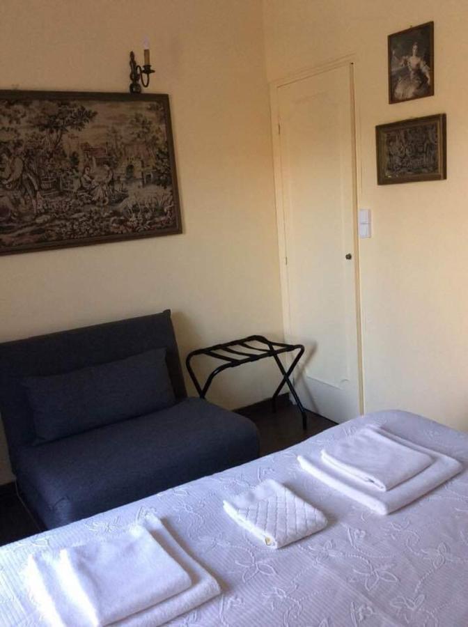 Les Rocailles De La Reine Bed & Breakfast Lamonzie-Montastruc Exterior photo